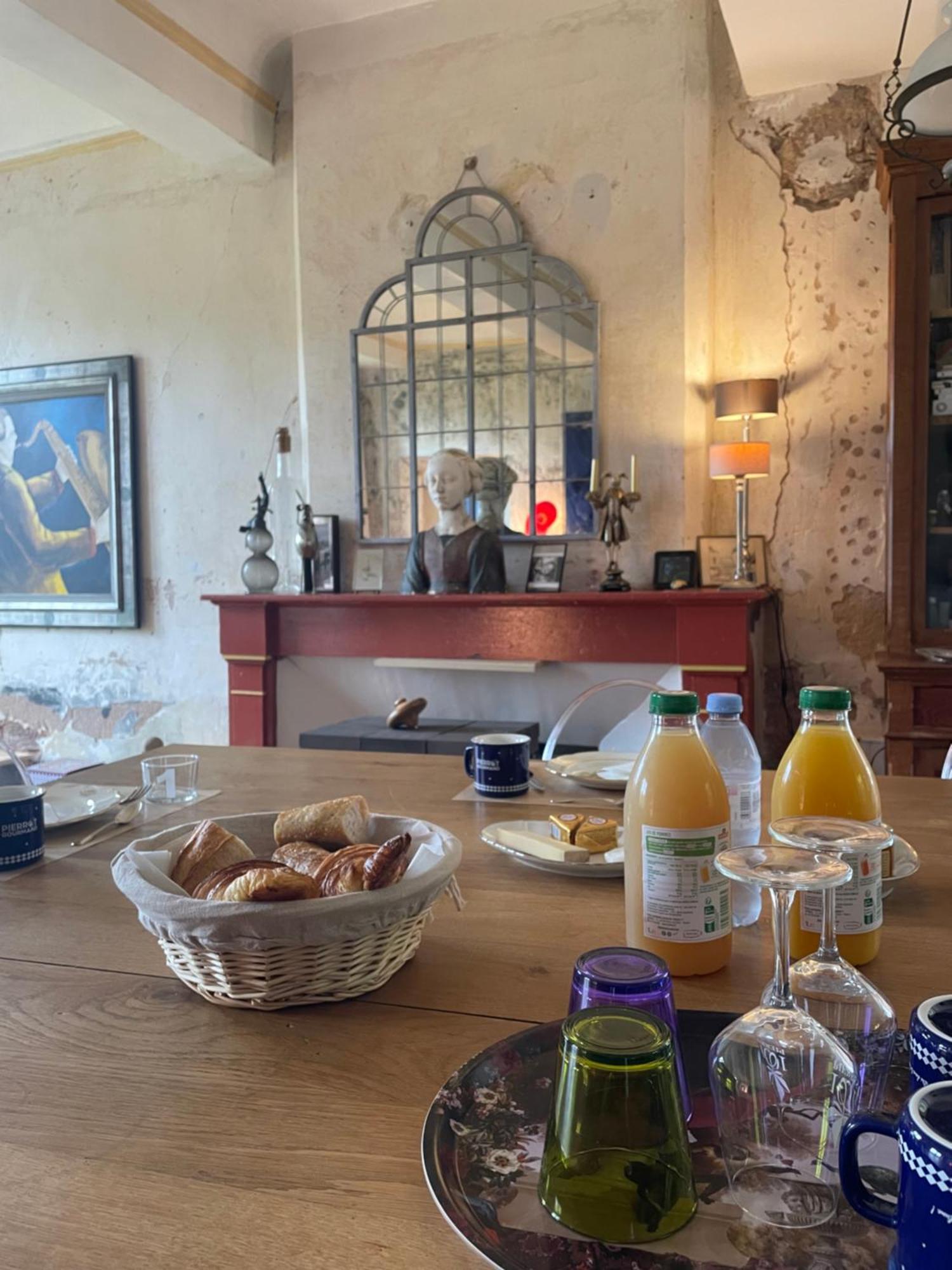 Maison Dada Et Spa Meyssac Екстер'єр фото
